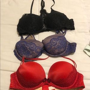 Three 36B bras from Victoria’s Secret / PINK